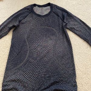 Lululemon swiftly tech long sleeve 2.0 size 8, grid warp black/multi neon